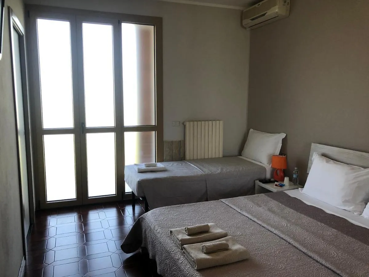 Bed & Breakfast Bed and Breakfast Nina Ponsacco Italia